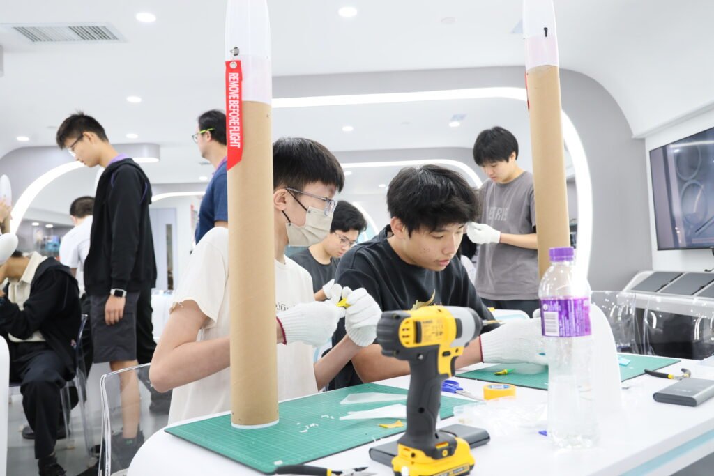2025年5月24日 – 中學火箭設計及製作課程