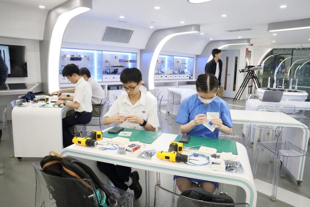 2025 年5月10日 – 中小學衛星設計及製作課程