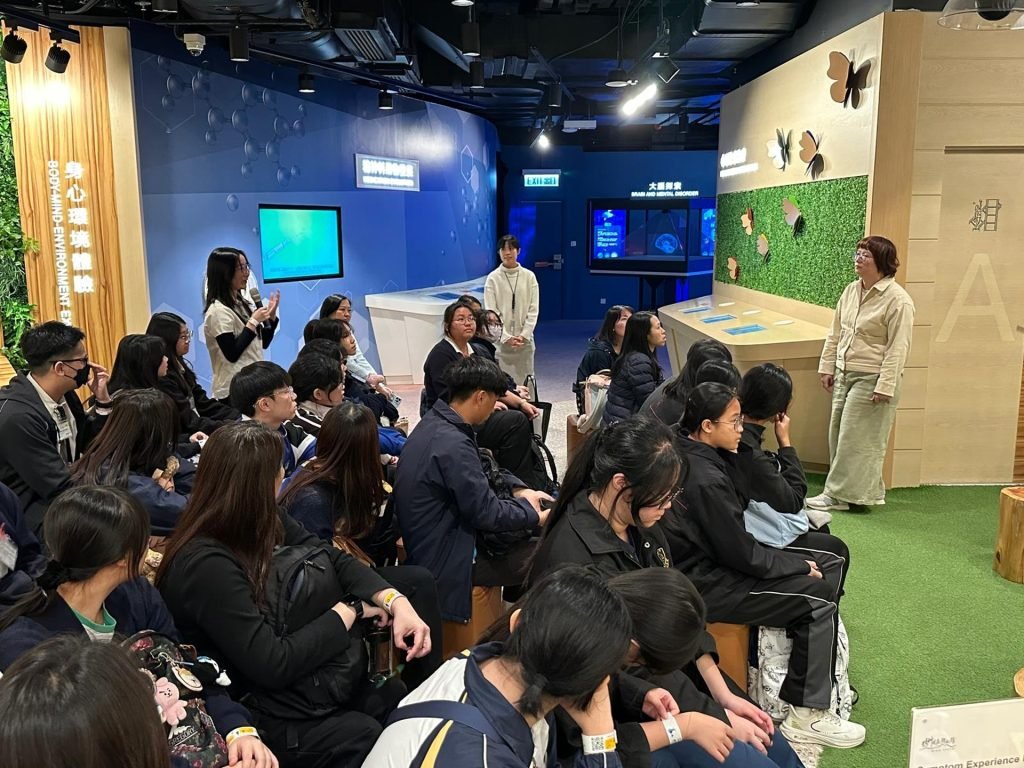 2025年11月21日 —「精神健康體驗館」學生參觀活動