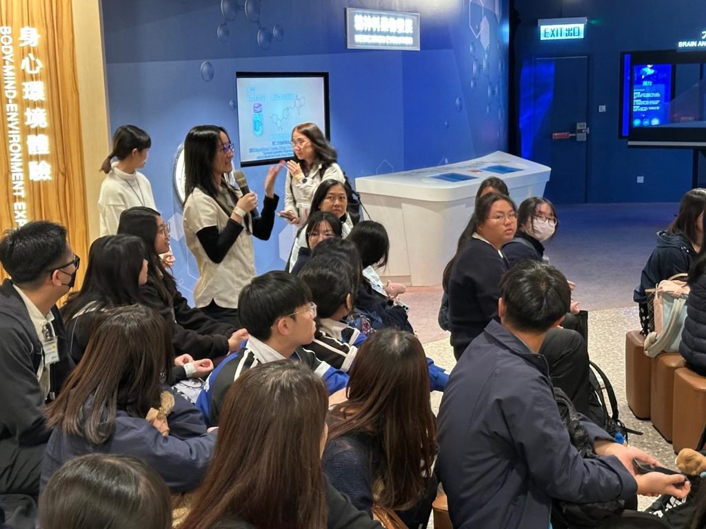 2025年11月21日 —「精神健康體驗館」學生參觀活動